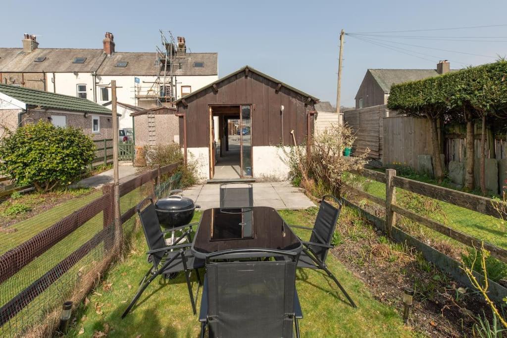 Stunning Holiday Home - Puddleduck - Centre Of Coniston Buitenkant foto